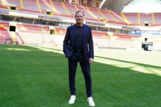 Kayserispor, Markus Gisdol için imza töreni düzenledi
