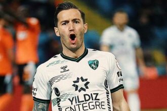 Kocaelispor'un forveti Oğulcan Çağlayan'dan 'yola devam' paylaşımı