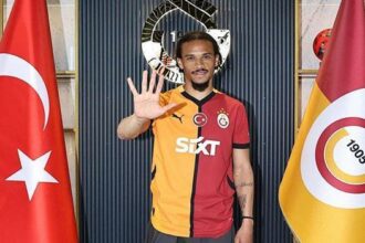 Leroy Sane'den gece yarısı üst üste Galatasaray paylaşımı: 'Parçalı forma için sabırsızlanıyorum!'
