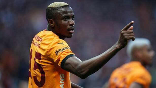 Manchester United, Osimhen için yeniden devrede!