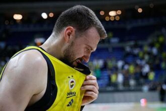 Marko Guduric'ten 'veda' gözyaşları!