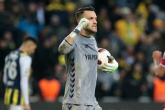 Okan Kocuk 'Süper Lig'in vazgeçilmezi' oldu
