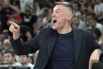 Sarunas Jasikevicius: 'Bu başarı parayla ölçülemez'