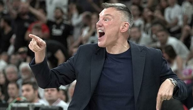 Sarunas Jasikevicius: 'Bu başarı parayla ölçülemez'