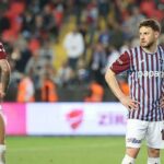 Trabzonspor, sezonu lig şampiyonunun tarihi farkla gerisinde tamamladı