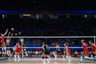Voleybol Milletler Ligi'nde hediye yağmuru