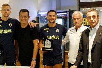 Yemekhanedeki vedayı Dzeko ve Tadic istedi!