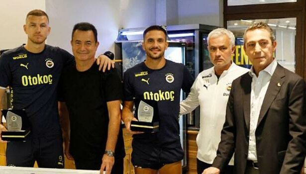 Yemekhanedeki vedayı Dzeko ve Tadic istedi!