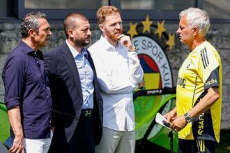 Fenerbahçe'de Başkan Ali Koç, antrenmanı takip etti