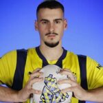 Fenerbahçe'de Mimovic'in lisansı çıktı