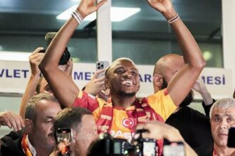 Galatasaray'da azmin ve sabrın sonu Victor Osimhen!