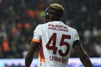 Osimhen, Napoli'de kadro dışı kaldı!