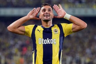 Fenerbahçe’den ayrılan Dusan Tadic’in yeni takımı belli oldu! Transferde sürpriz gelişme