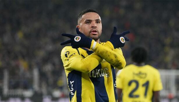 İspanyollar duyurdu! Fenerbahçeli En Nesyri'ye Premier Lig ekibi talip