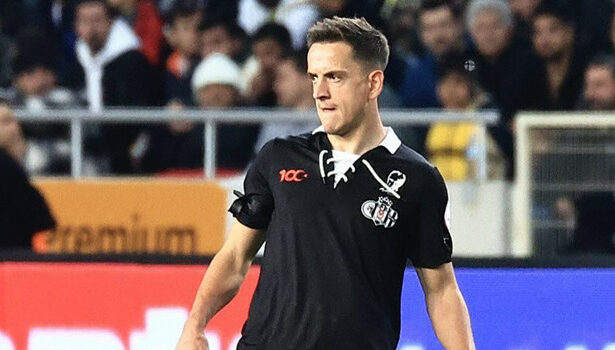 Beşiktaş'ta Amir Hadziahmetovic ayrılığı resmileşti