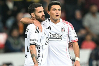 Rafa Silva'dan ilk hat-trick!