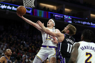 Austin Reaves, Lakers'ı galibiyete taşıdı