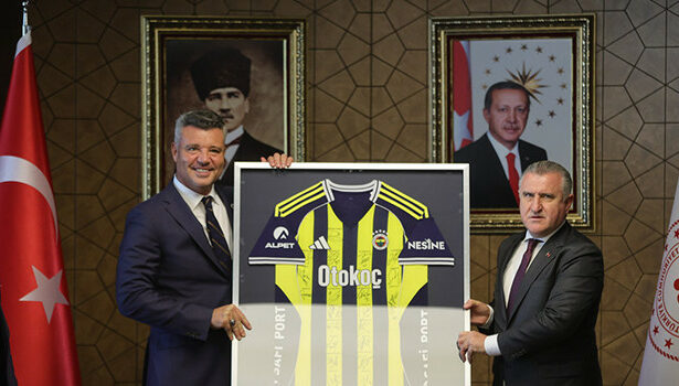 Bakan Bak Fenerbahçe yönetimini kabul etti