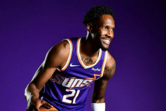 Fenerbahçe Beko'dan ayrılan Nigel Hayes Davis, Phoenix Suns ile ilk maçına çıktı!