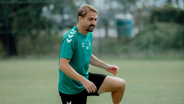 Sakaryaspor'da Caner Erkin kararı!