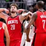 Alperen Şengün 'double-double' yaptı, Rockets deplasmanda Bucks'ı devirdi!