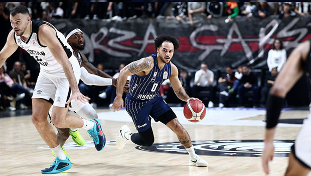 Anadolu Efes, Virtus Bologna'ya konuk oluyor