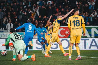 Fenerbahçe'nin belalısı Ali Sowe!