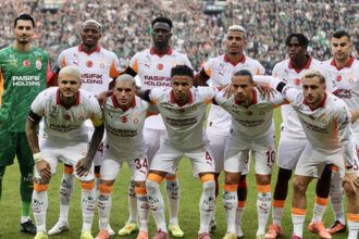 Galatasaray'da sakatlık! Devam edemedi