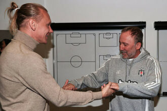 Sergen Yalçın'a idmanda Domagoj Vida sürprizi!