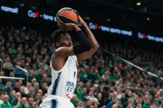 Anadolu Efes, EuroLeague'de Dubai Basketbol'u konuk edecek!