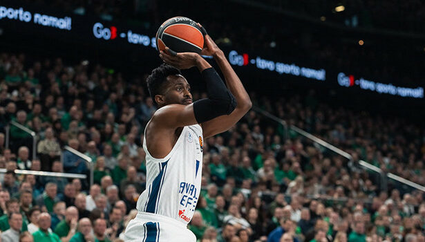 Anadolu Efes, EuroLeague'de Dubai Basketbol'u konuk edecek!