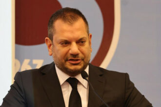 Ertuğrul Doğan'dan Fatih Tekke'ye övgü: 'Sahaya yansıyan kalite her hafta yükseliyor!'