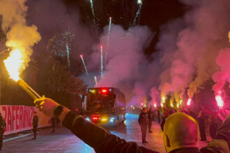 Galatasaray'a Antalya'da coşkulu karşılama!