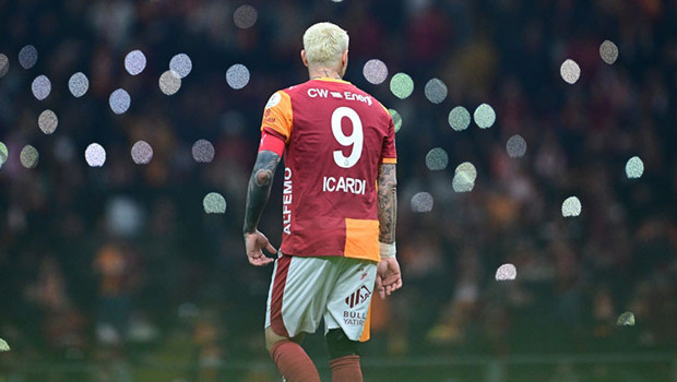 Galatasaray taraftarından yönetime Mauro Icardi için yeni sözleşme mesajı!