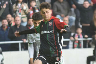 Karşıyakalı Adem Yeşilyurt'a milli müjde