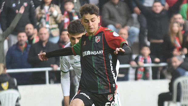 Karşıyakalı Adem Yeşilyurt'a milli müjde