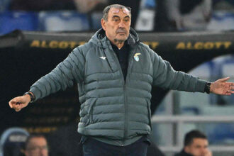 Lazio teknik direktörü Sarri, kalp ameliyatı geçirdi