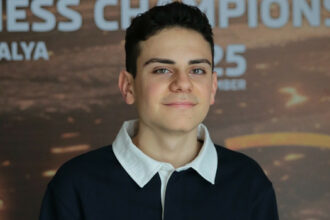 Satrancın 17 yaşındaki büyükustası Ediz'in basamaklandırma yöntemi