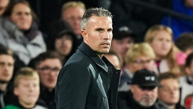 Taraftarlardan Robin van Persie'ye büyük tepki!