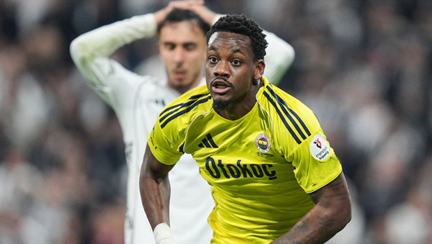 Tedesco'dan Jhon Duran'a uyarı: Takıma zarar verirsin!