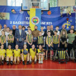 Ukrayna Fenerbahçeliler Derneği'nden anlamlı organizasyon