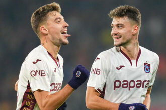 Usta yazar Göztepe-Trabzonspor maçını yorumladı: İkincilik baharını yaşatıyor, gözümüzün pasını alıyor