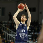 Anadolu Efes Baskonia ile karşılaşacak!