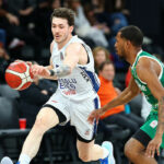 Anadolu Efes evinde Bursaspor'u mağlup etti!