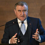 Bakan Bak: 'Türkiye'de bir spor tesisleri devrimi yaşanmaktadır'