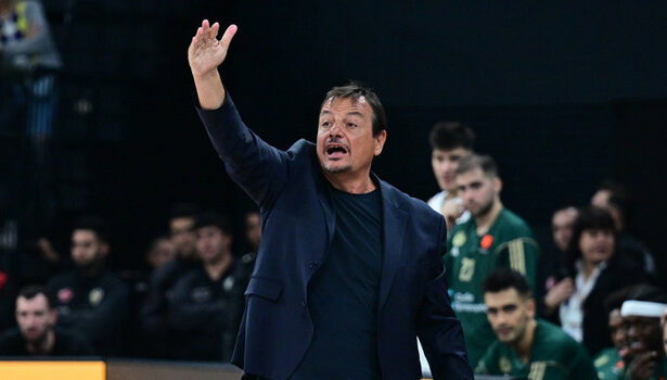 Ergin Ataman: 'Bazı oyuncular takımda oynamayı hak etmiyor!'