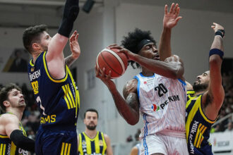 Fenerbahçe Beko, deplasmanda galip!