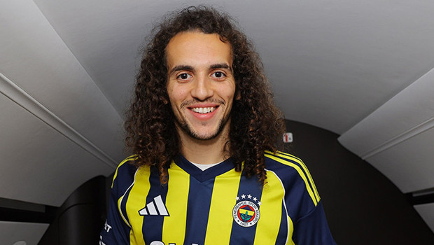 Fenerbahçe'nin yeni yıldızı Matteo Guendouzi, ayağının tozuyla süper derbide!