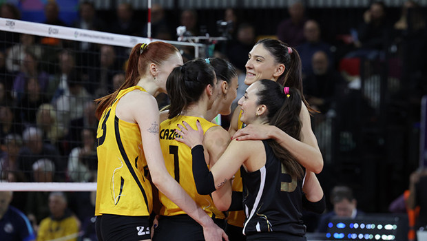 VakıfBank, Savino Del Bene Scandicci'yi rahat geçti