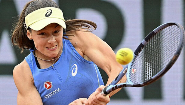Zeynep Sönmez, Avustralya Açık elemelerinde 2. tura yükseldi!
